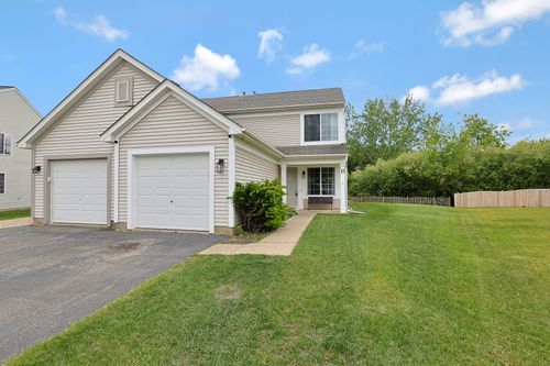17 Ronan Ct, Lake In The Hills, IL, 60156-6286 | Card Image