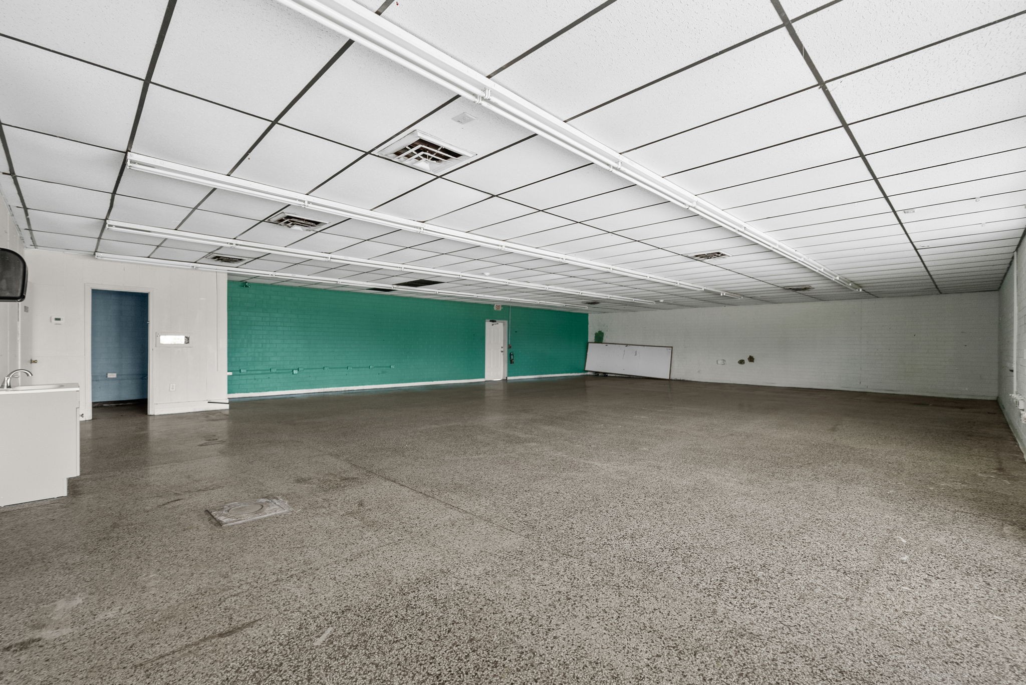 Commercial Sale in Clarksville 5