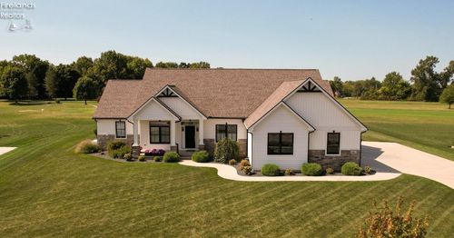 37 Briarcrest Vlg, Norwalk, OH, 44857-8892 | Card Image