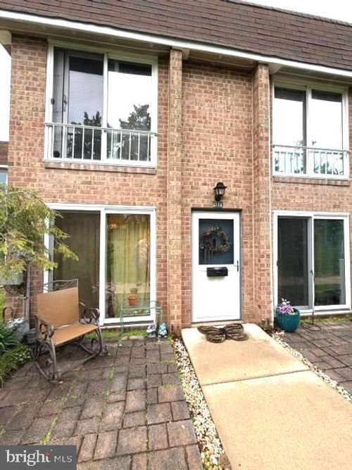 425 Brandywine Ct, WARMINSTER, PA, 18974-2094 | Card Image