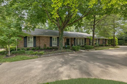 5919 Post Rd, Nashville, TN, 37205-3232 | Card Image