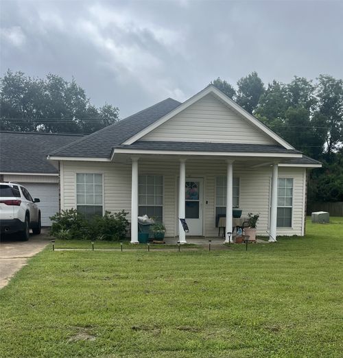 147 Aloys Cir, Natchitoches, LA, 71457-5733 | Card Image