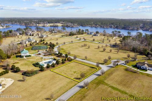 67 Meadow Ln, Arapahoe, NC, 28510 | Card Image