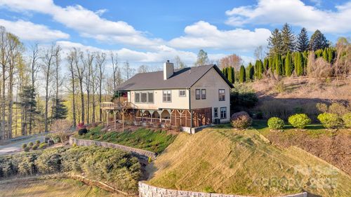 246 Pinnacle Mountain Rd, Zirconia, NC, 28790-0258 | Card Image
