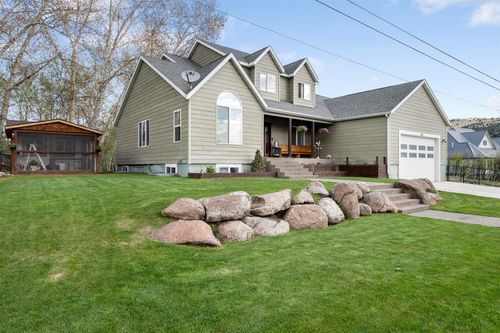 322 Hemlock St, Anaconda, MT, 59711-1749 | Card Image