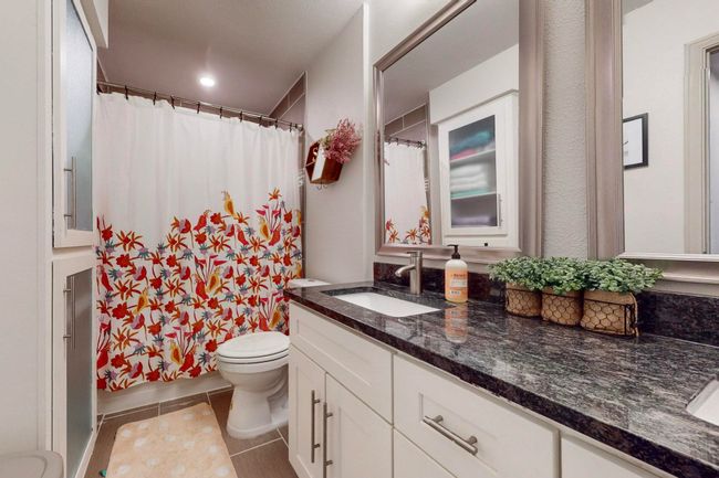 2nd Full bathroom | Image 26
