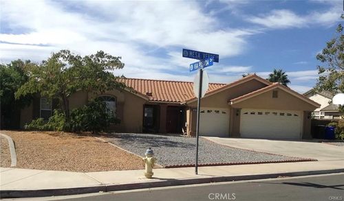 12765 Mesa Verde Dr, Victorville, CA, 92392-6733 | Card Image