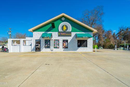 517 West St, Pittsboro, NC, 27312-8827 | Card Image