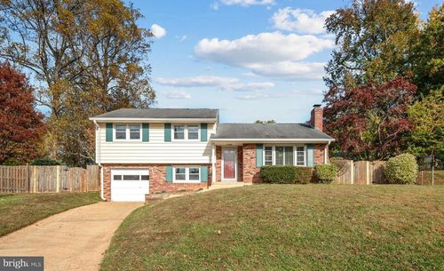 7104 Vermillion Pl, ANNANDALE, VA, 22003-5817 | Card Image