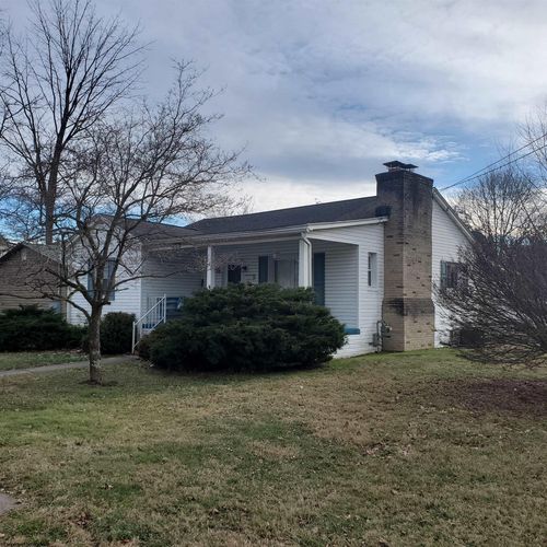 325 Central Street, Elkins, WV, 26241 | Card Image