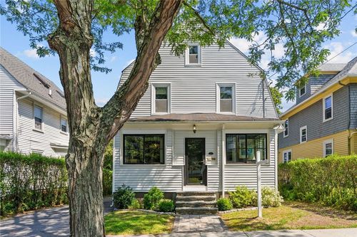621 Hope St, Providence, RI, 02906-2653 | Card Image