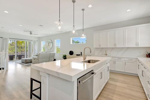 5285 Beckman Ter, Palm Beach Gardens, FL, 33418-6235 | Card Image