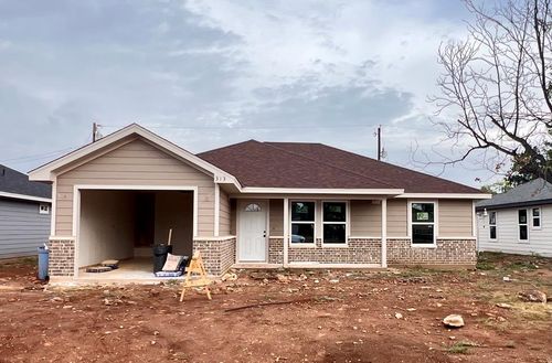 313 E 25th St, San Angelo, TX, 76903-4415 | Card Image