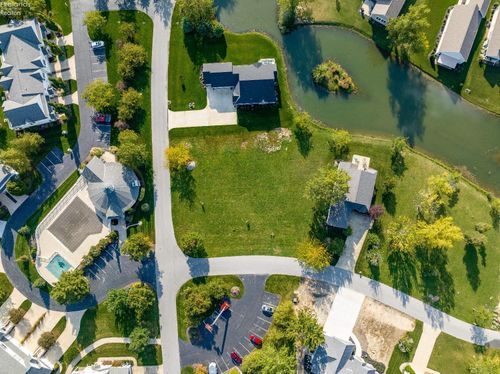 1229 Catawba Bay Dr, Port Clinton, OH, 43452-3765 | Card Image