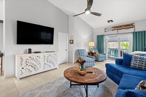 1421 12th St, Key West, FL, 33040-4075 | Card Image