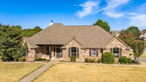 801 Maplewood Ct, Stephenville, TX, 76401-1671 | Card Image