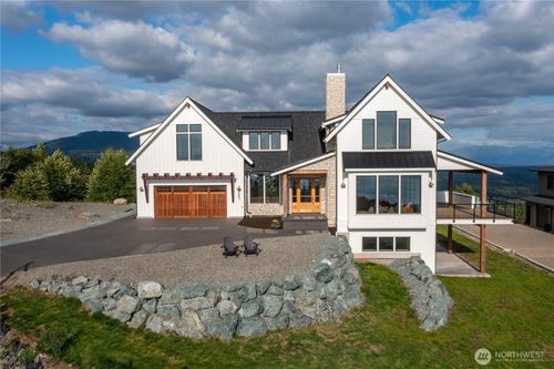 3251 Blanchard Knob Trl, Burlington, WA, 98233 | Card Image