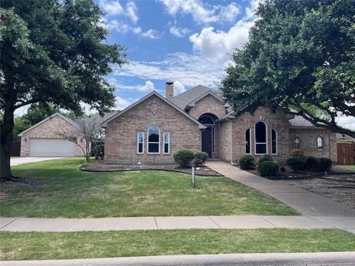206 Chisholm Trl, Argyle, TX, 76226-3931 | Card Image