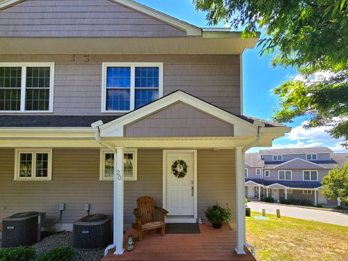 unit-20-330 Crystal Ave, New London, CT, 06320-6541 | Card Image