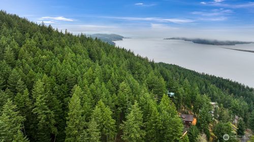 3071 Hales Passage Dr, Lummi Island, WA, 98262-8683 | Card Image