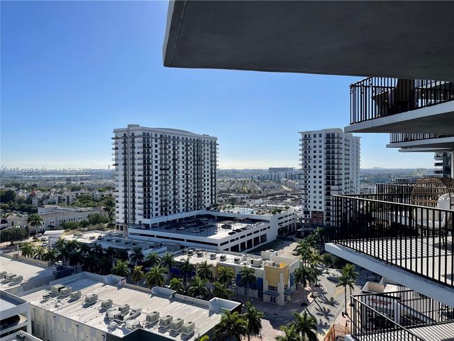 APT-1205 - 5300 Nw 85 Th Ave, Condo with 1 bedrooms, 1 bathrooms and null parking in Doral FL | Image 10