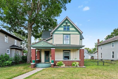 940 Lincoln Way East, Mishawaka, IN, 46544 | Card Image