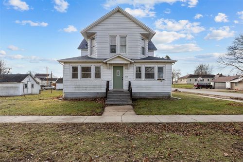 109 W Cleveland St, Olin, IA, 52320-9501 | Card Image