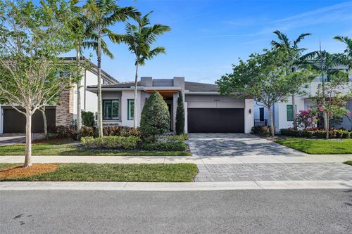 10480 Waves Way, Parkland, FL, 33076-2980 | Card Image