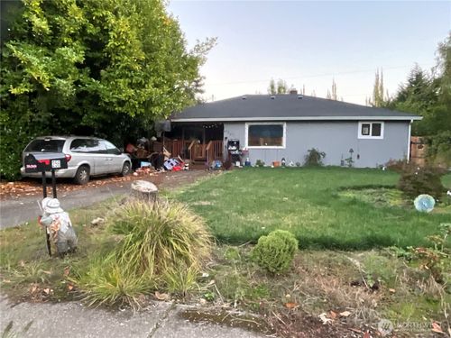 256 Douglas St, Longview, WA, 98632-1739 | Card Image