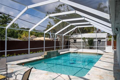 10120 Nicaragua Dr, Cutler Bay, FL, 33189-2339 | Card Image