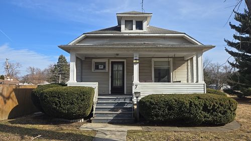 7 N State St, Glenwood, IL, 60425-1356 | Card Image