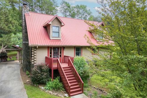 305 Mount Bay Dr, Westminster, SC, 29693-6237 | Card Image