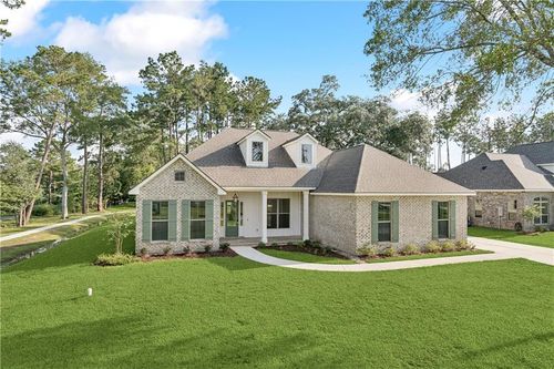 39063 Taylor St, Pearl River, LA, 70452-5046 | Card Image