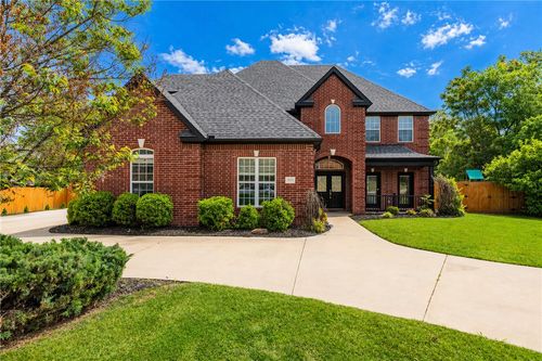2024 N Freedom Place, Fayetteville, AR, 72704 | Card Image