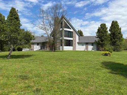 62 Grayfield St, Worthington, WV, 26591-9243 | Card Image