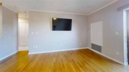 unit-b611-300 Johnson Ferry Rd Ne, Atlanta, GA, 30328-4160 | Card Image