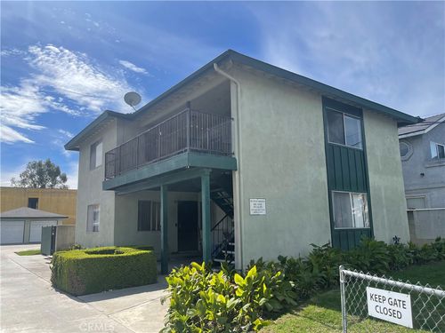 b-11722 216th St, Lakewood, CA, 90715-2605 | Card Image