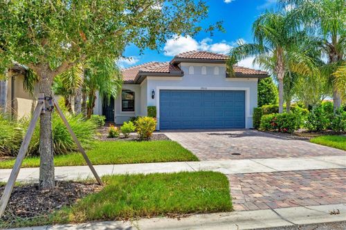 19010 Mangieri St, VENICE, FL, 34293-4560 | Card Image