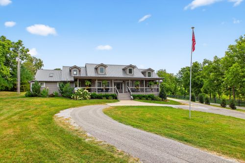 40391-2100 Irvine Rd, Winchester, KY, 40391-9059 | Card Image