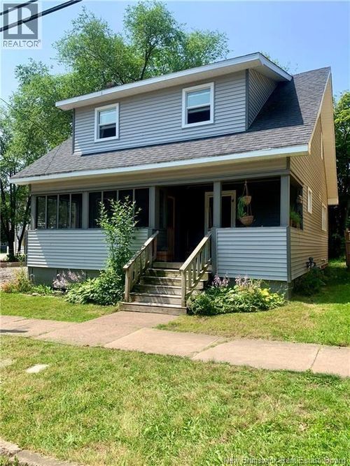 20 Bromley Ave, Moncton, NB, E1C5T9 | Card Image