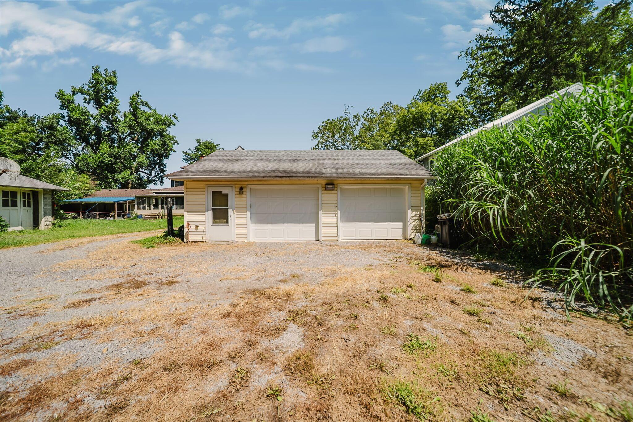 Residential in Prospect 4