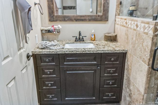212 Briarcreek St, House other with 2 bedrooms, 2 bathrooms and null parking in Richwood TX | Image 23