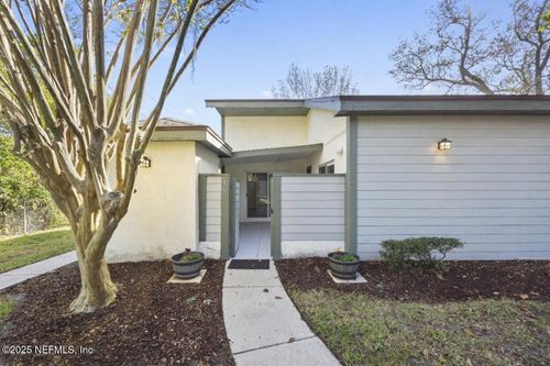 103-103 Courageous Ct N, JACKSONVILLE, FL, 32233-4635 | Card Image