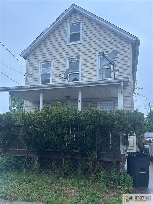 29 Levinson Ave, South River, NJ, 08882-1724 | Card Image