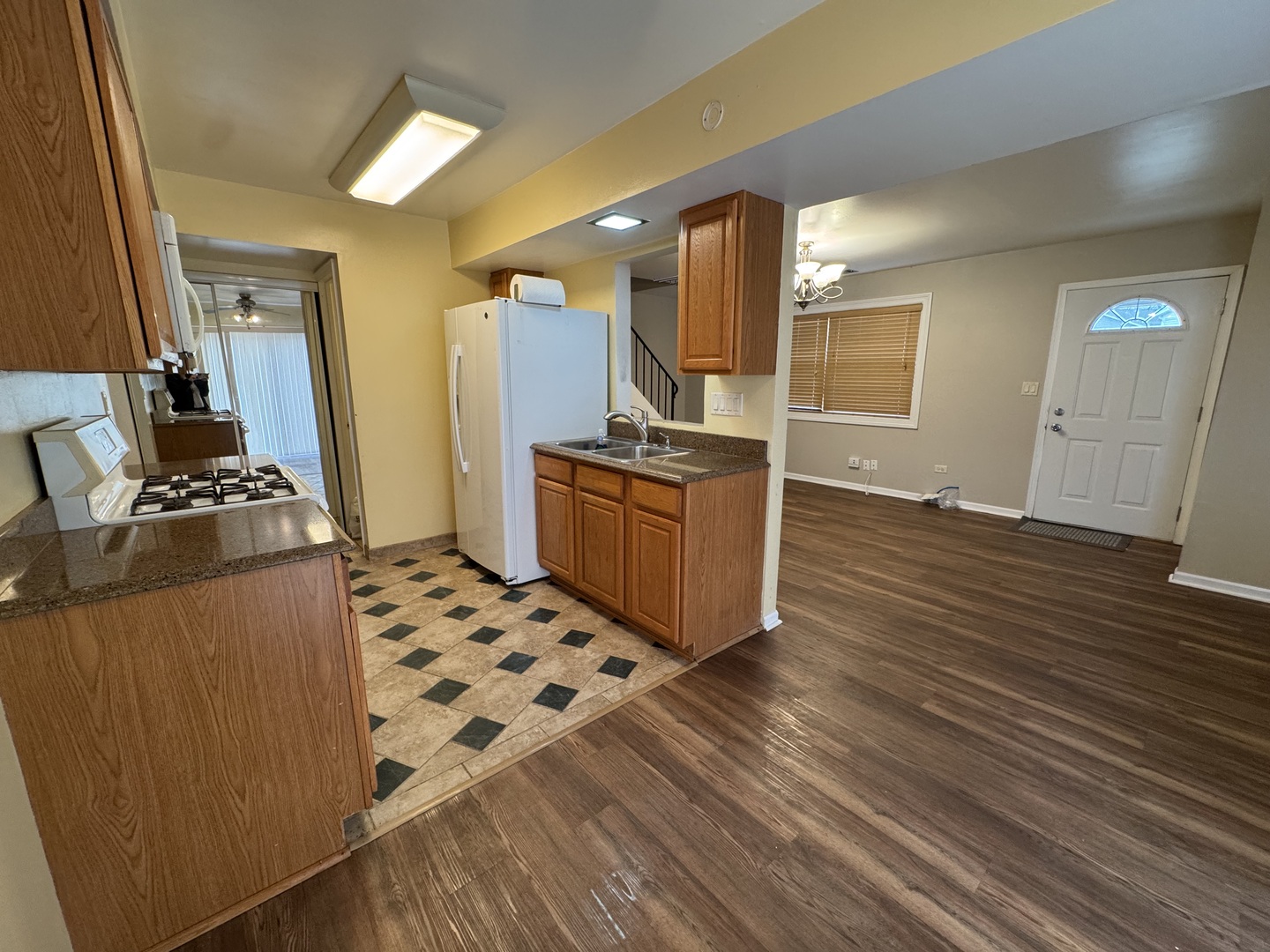 Residential Lease in Wheeling 4