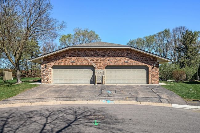 1940 Harbor Ln N, Townhouse with 2 bedrooms, 2 bathrooms and null parking in Plymouth MN | Image 27