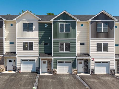 747 Zephyr Dr, ROCKINGHAM, VA, 22801 | Card Image