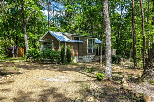 512 Deer Lick Trail, Monteagle, TN, 37356 | Card Image