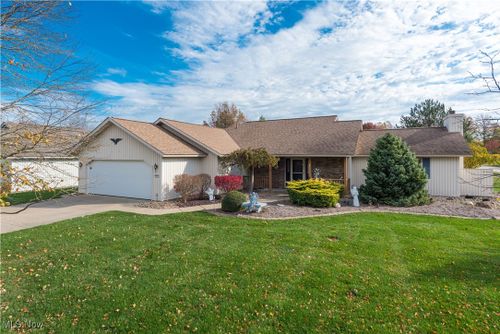 8773 Mosswood Circle, North Ridgeville, OH, 44039 | Card Image