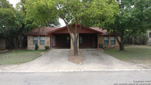 744-744 Rosewood Ave, Boerne, TX, 78006-2134 | Card Image